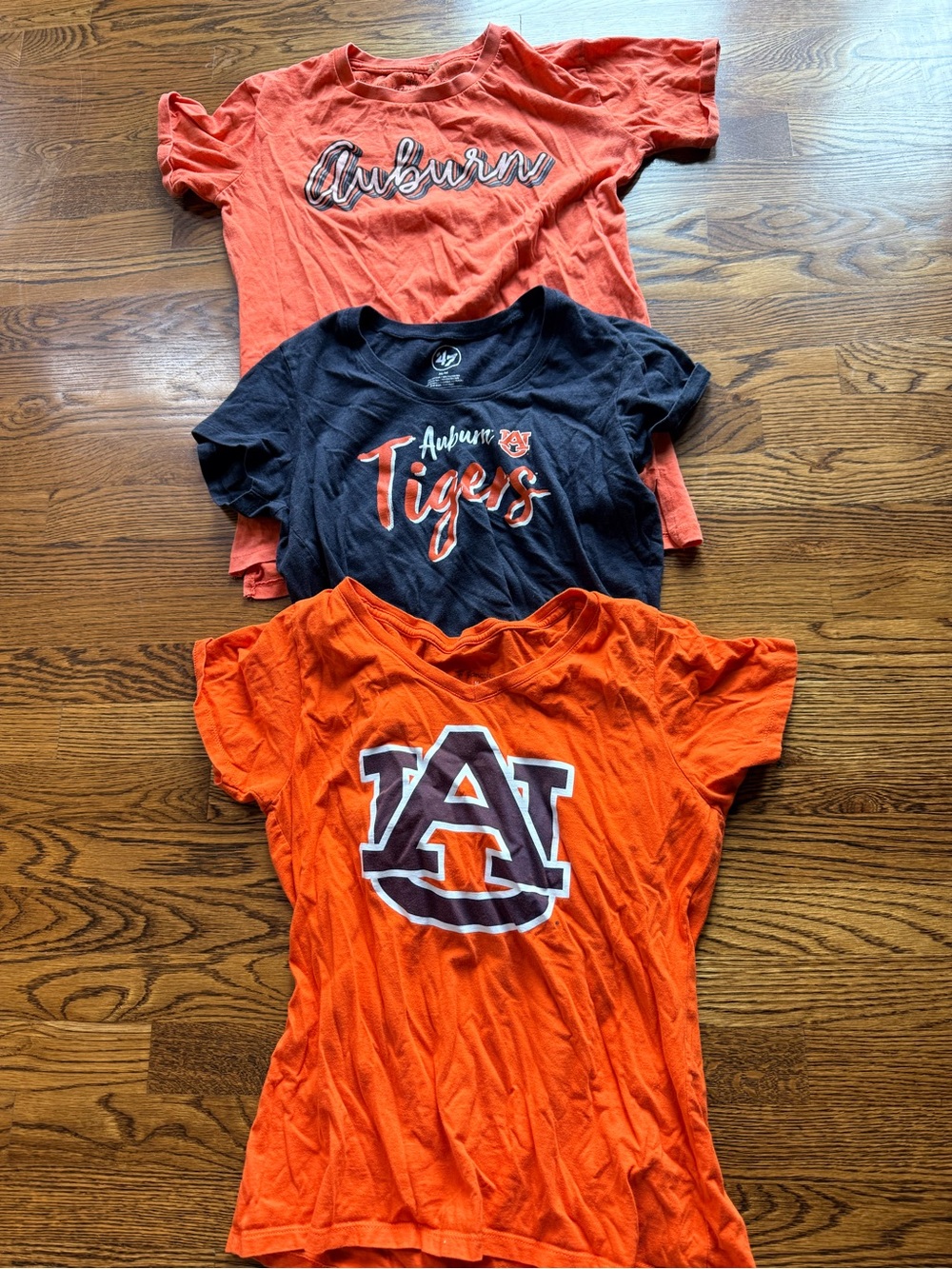 Auburn TShirts 3 included. GUC All size M misc styles.